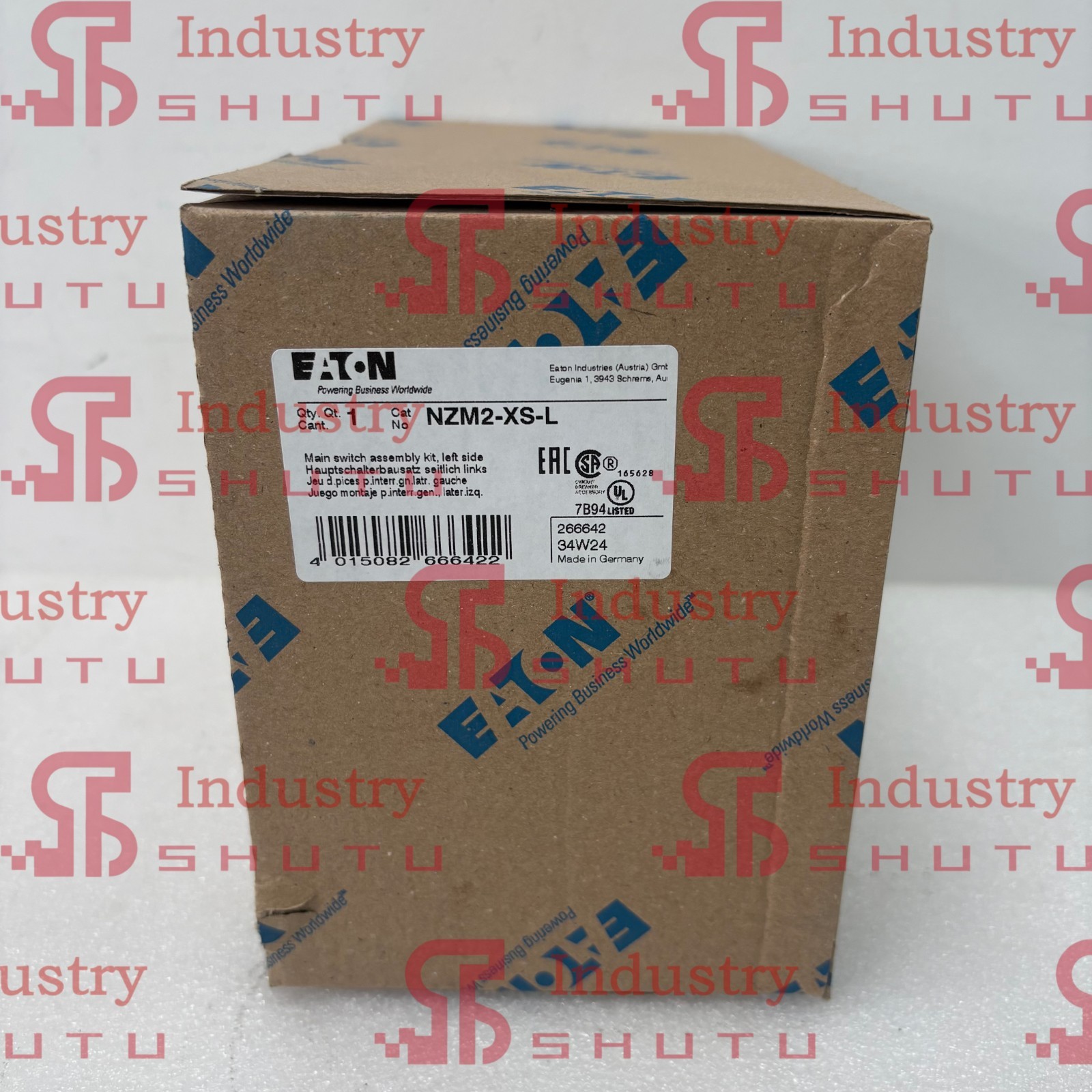 1pcs EATON NZM2-XS-L operating handle IN BOX Quality Guarantee
