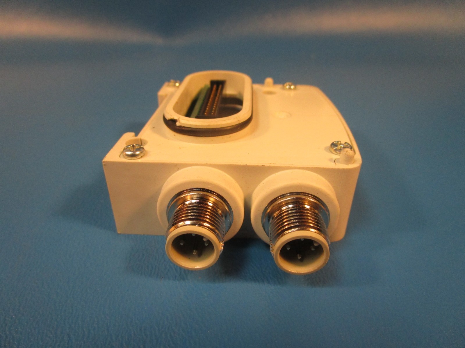 SMC VVQ1000W-130A-1, Connector Box Assembly