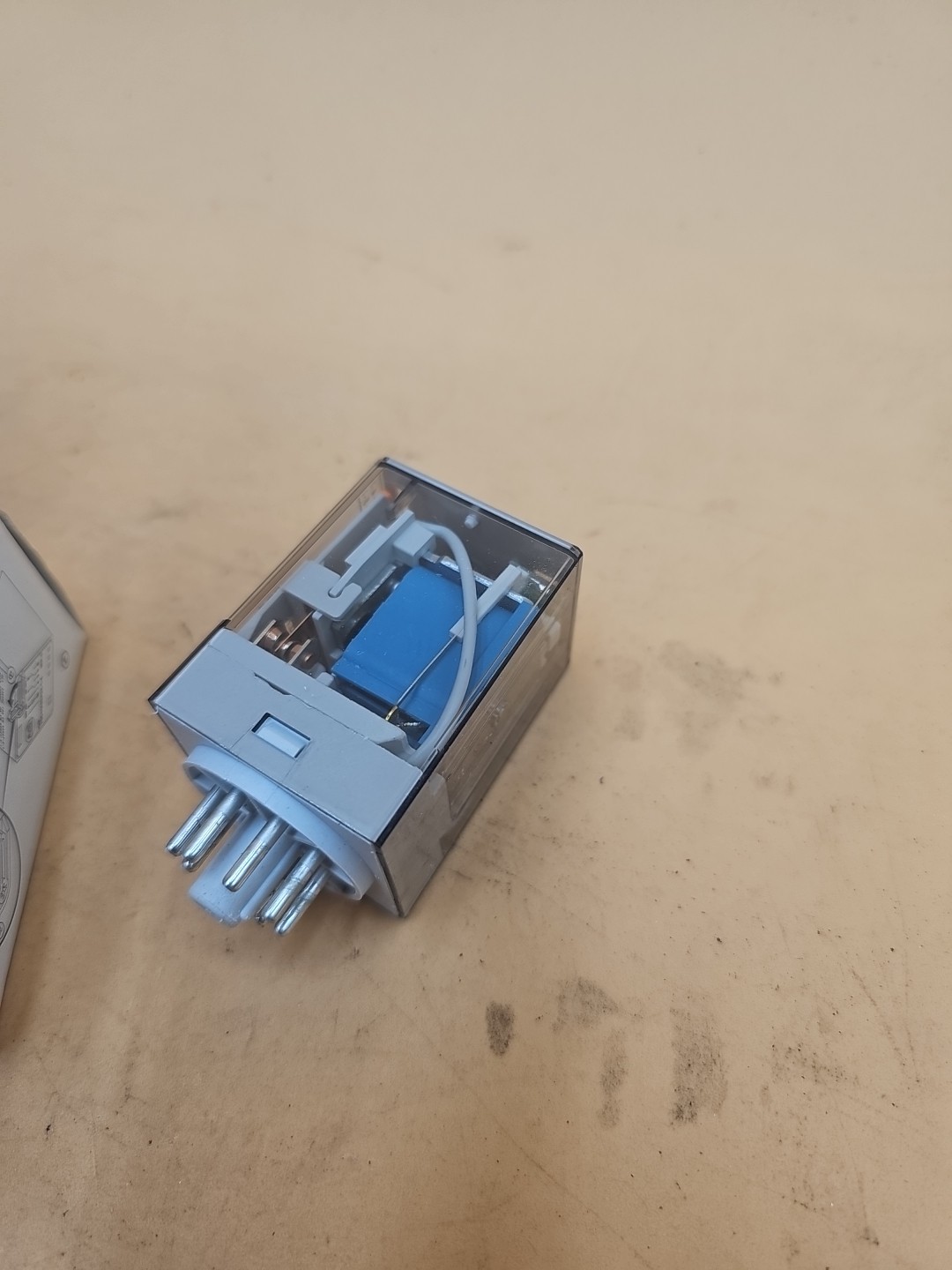 Allen Bradley 700-HA32Z24-3-4 Ser D Relay. 10 Amp 24V