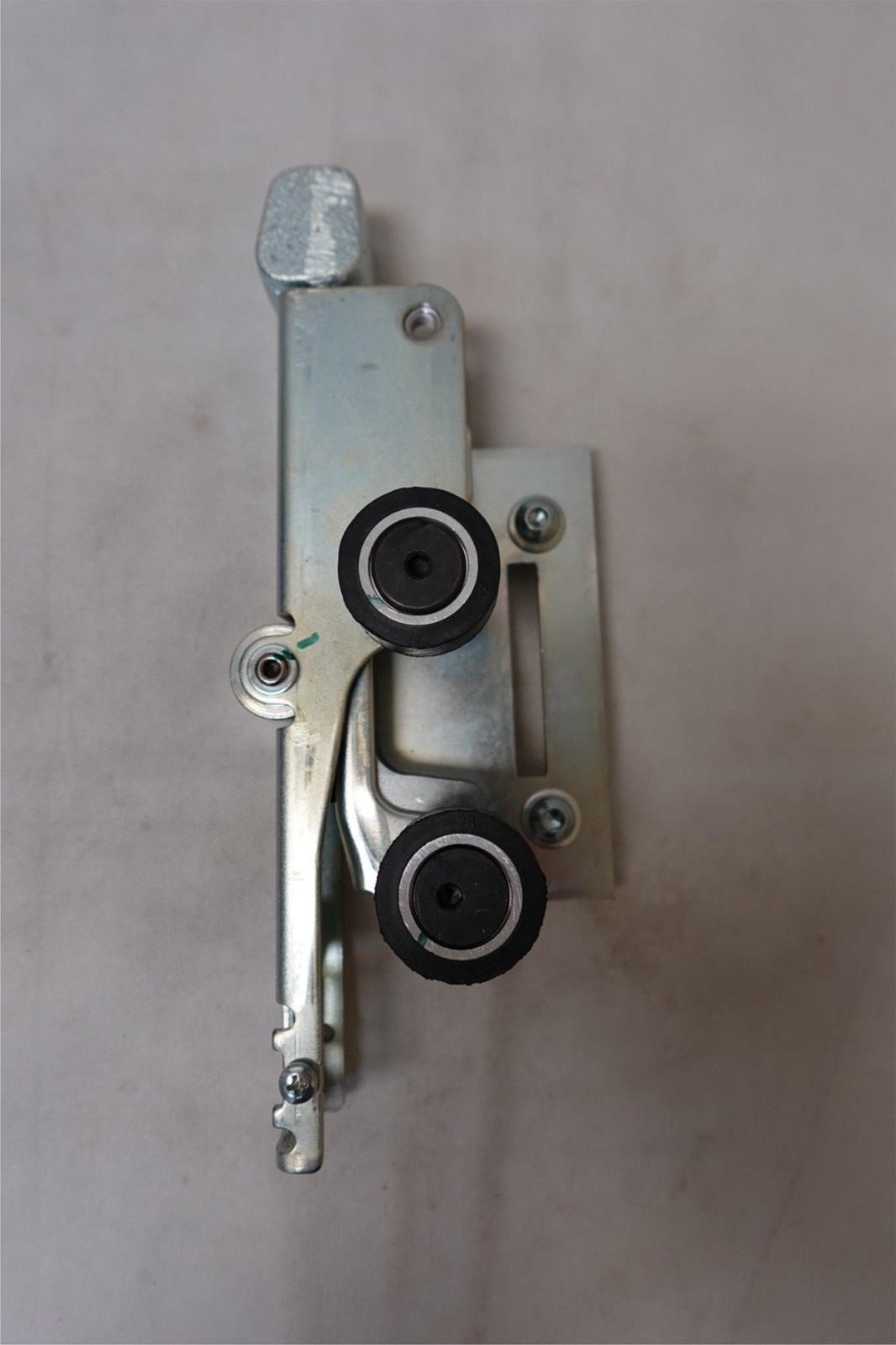 Otis Elevator – Interlock Arrangement Hardware Assy – Right Hand RH – AAB23400S7