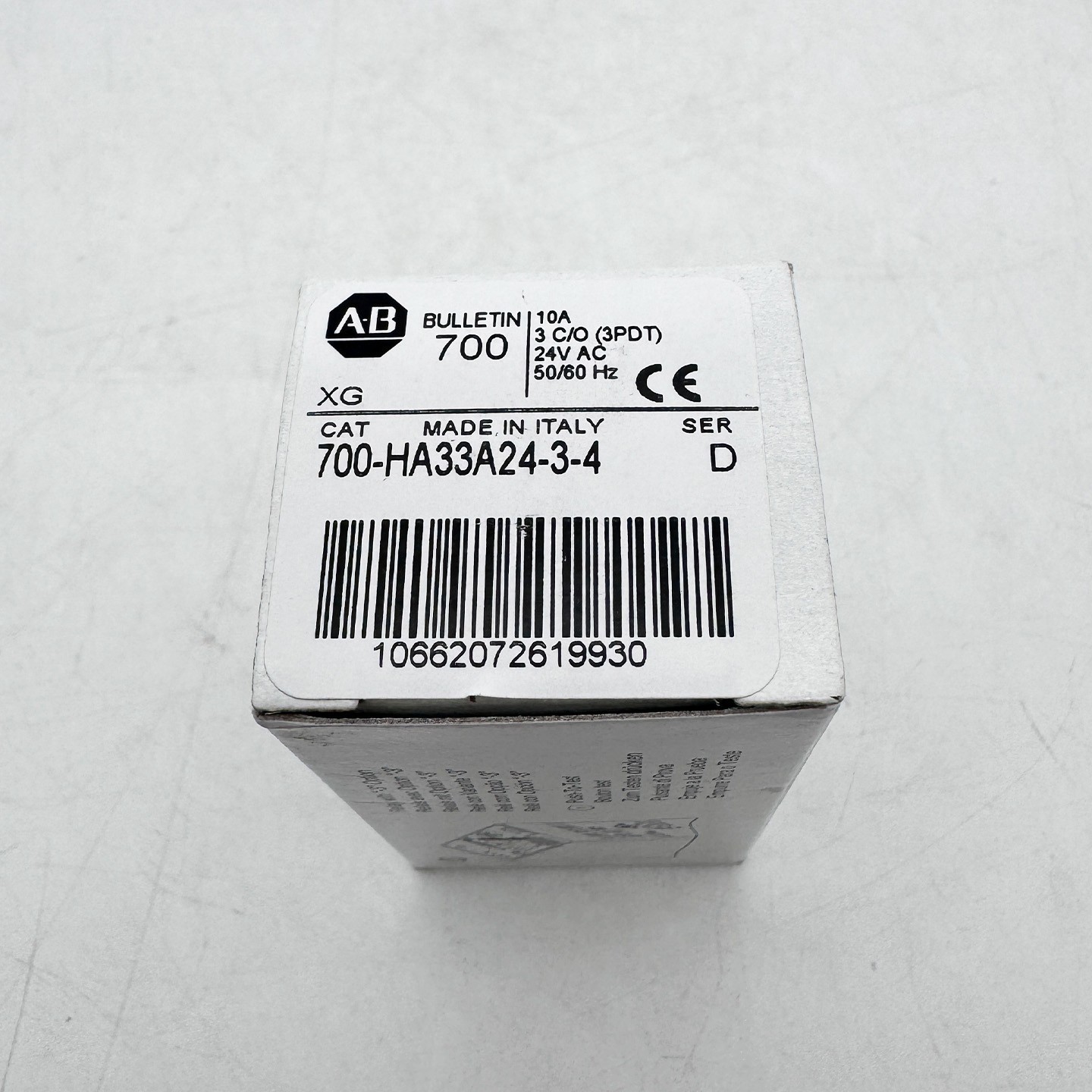 700-HA33A24-3-4 GP Tube Base Relay New Original 700HA33A2434