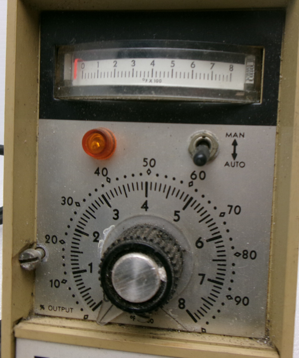 BARBER-COLMAN 520 SOLID STATE CONTROLLER MODEL 527Y-14053-031-0-36 67H #312G