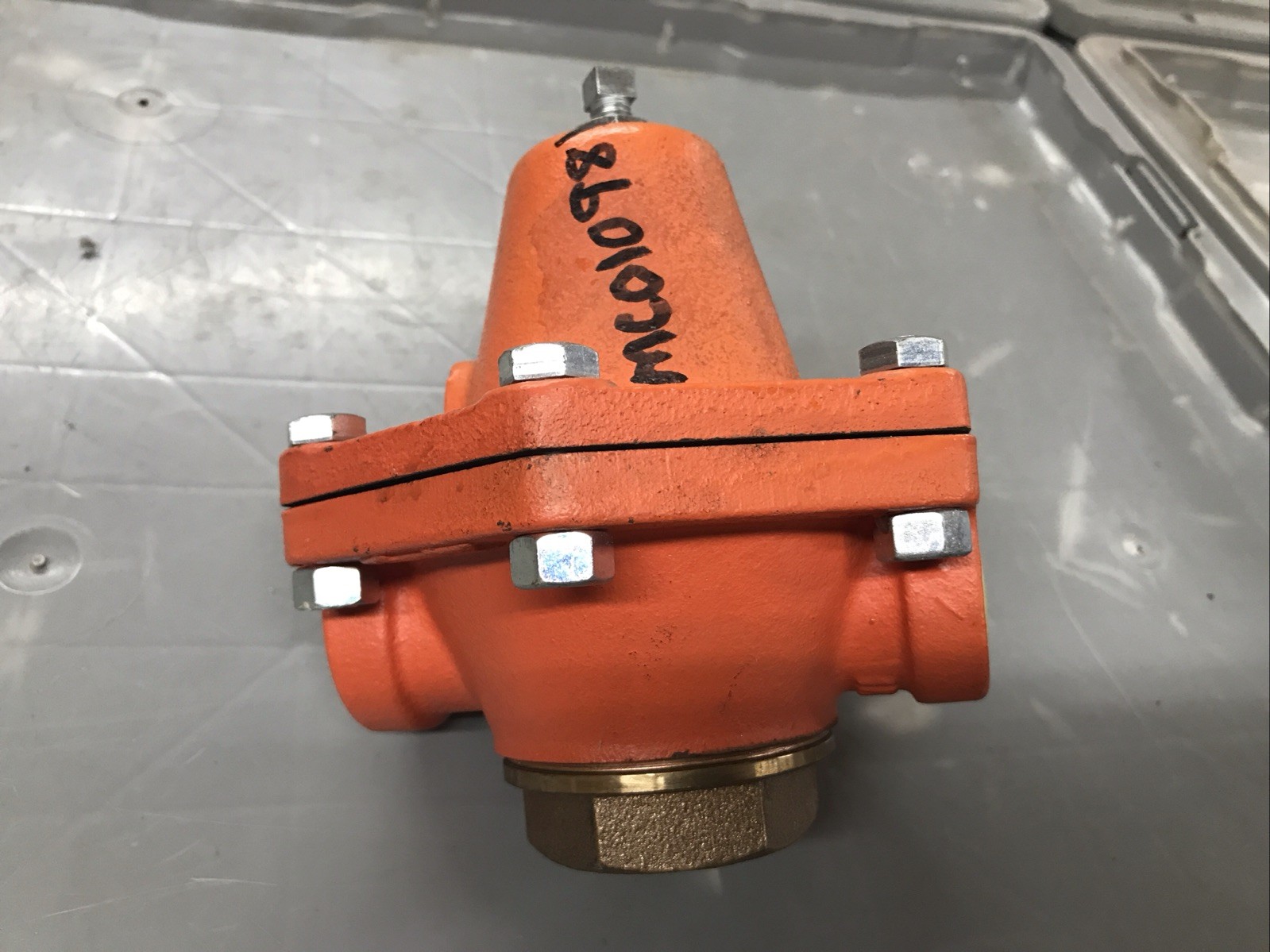 Cash Valve Regulator Size 3/4 Type B Range 30 To 75 PSI Set 55 PSI