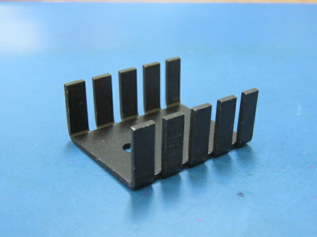WAKEFIELD 290-2AB Qty of 100 per Lot Heat Sink TO-218, TO-202, TO-220 (Dual)