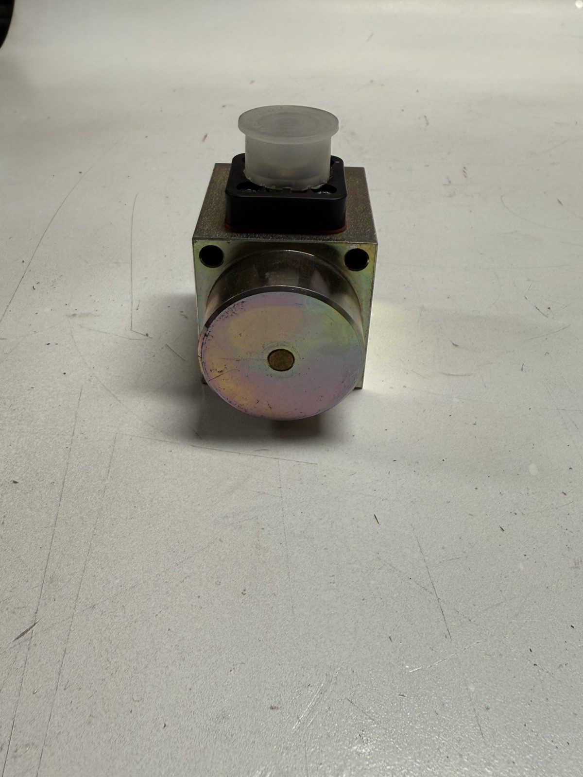 28 1101 045A 0024 Un=24V R20=21.7Ω IG=0.81A Hawe Magnetic Proportional Coil