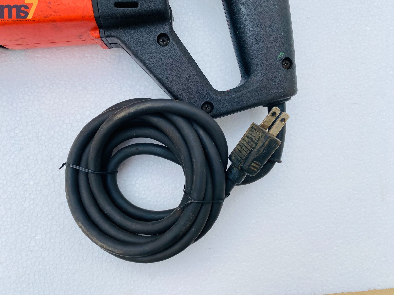 NITTO KOHKI EJC-32A ELECTRIC JET CHISEL MULTI NEEDLE SCALER 100 VAC