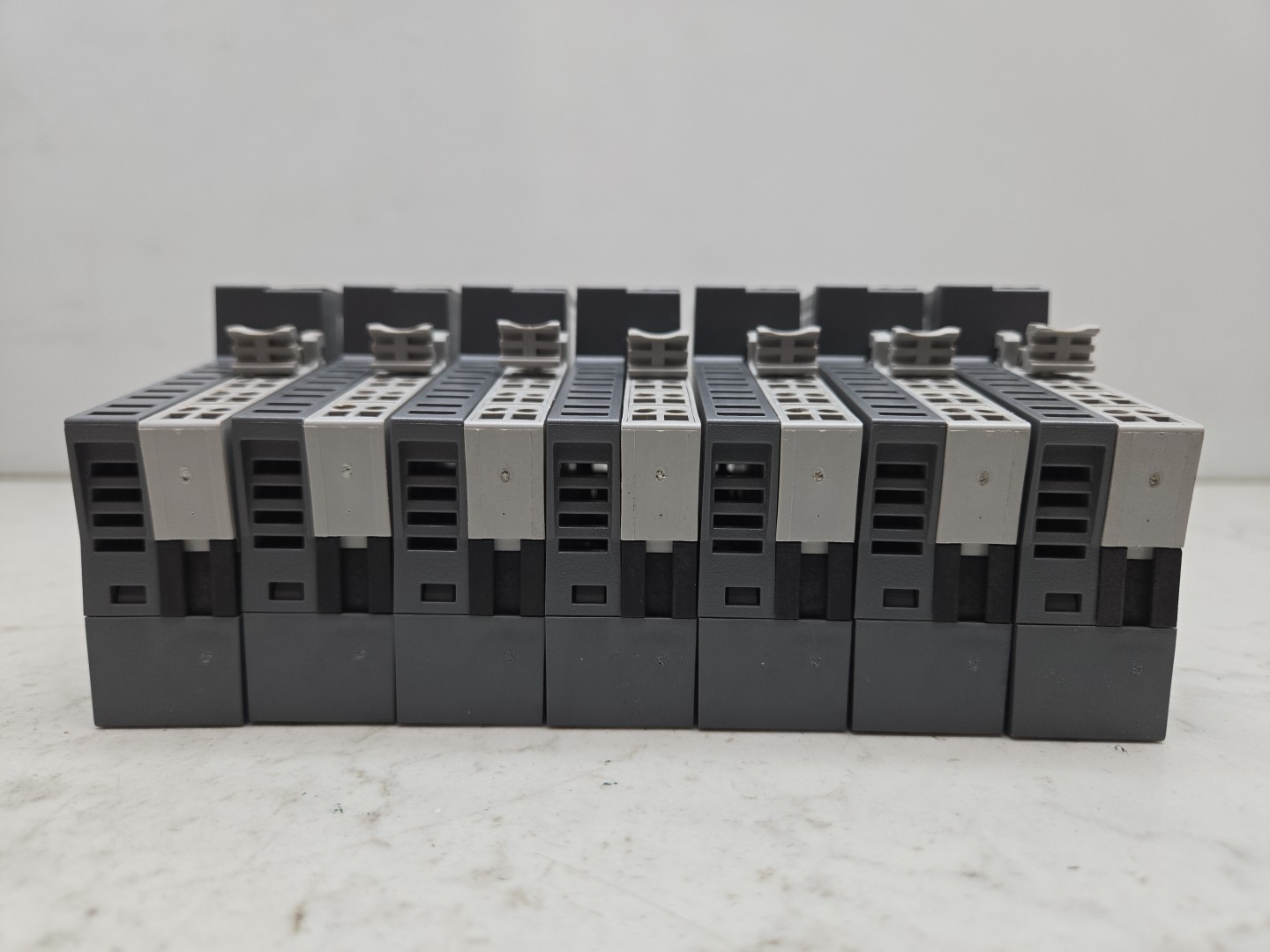 7 Pack Allen Bradley 1734-FPD Point I/O Field Power Distributor Module 1734-RTB
