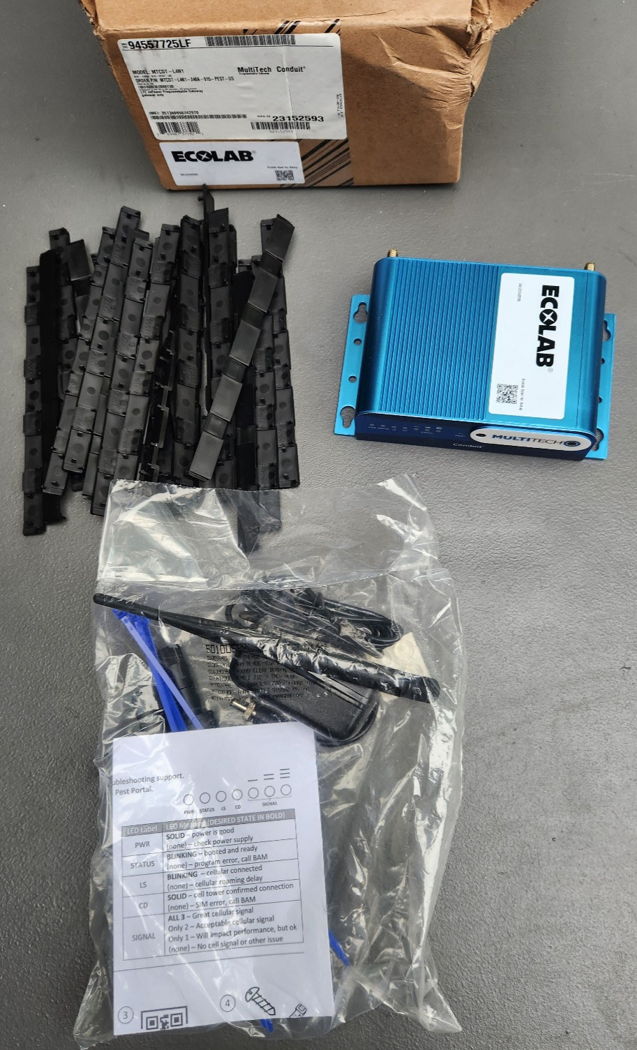 MultiTech Conduit MTCDT-L4N1-240A-915-PEST-US Programmable Gateway