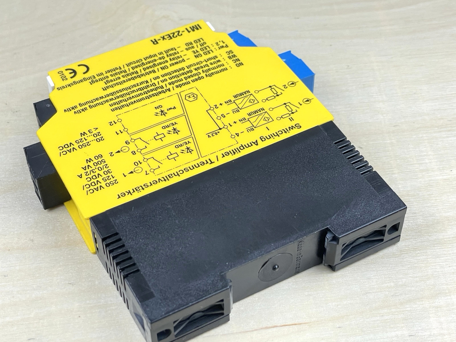 Turck IM1-22Ex-R Isolating Switching Amplifier, 2-Channel