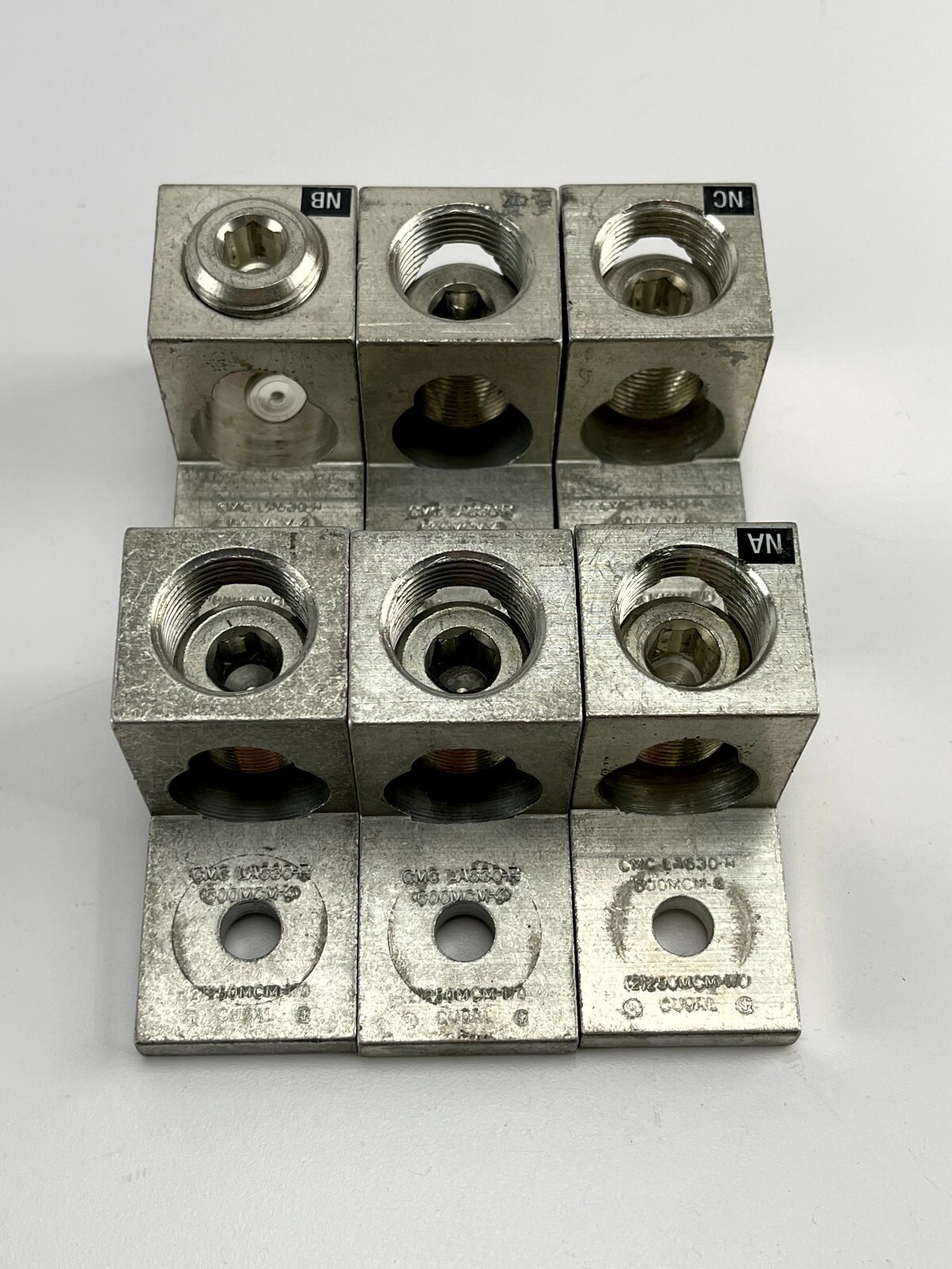 Lot of 6 CMC 600MCM-4 Mechanical Lug LA630-R