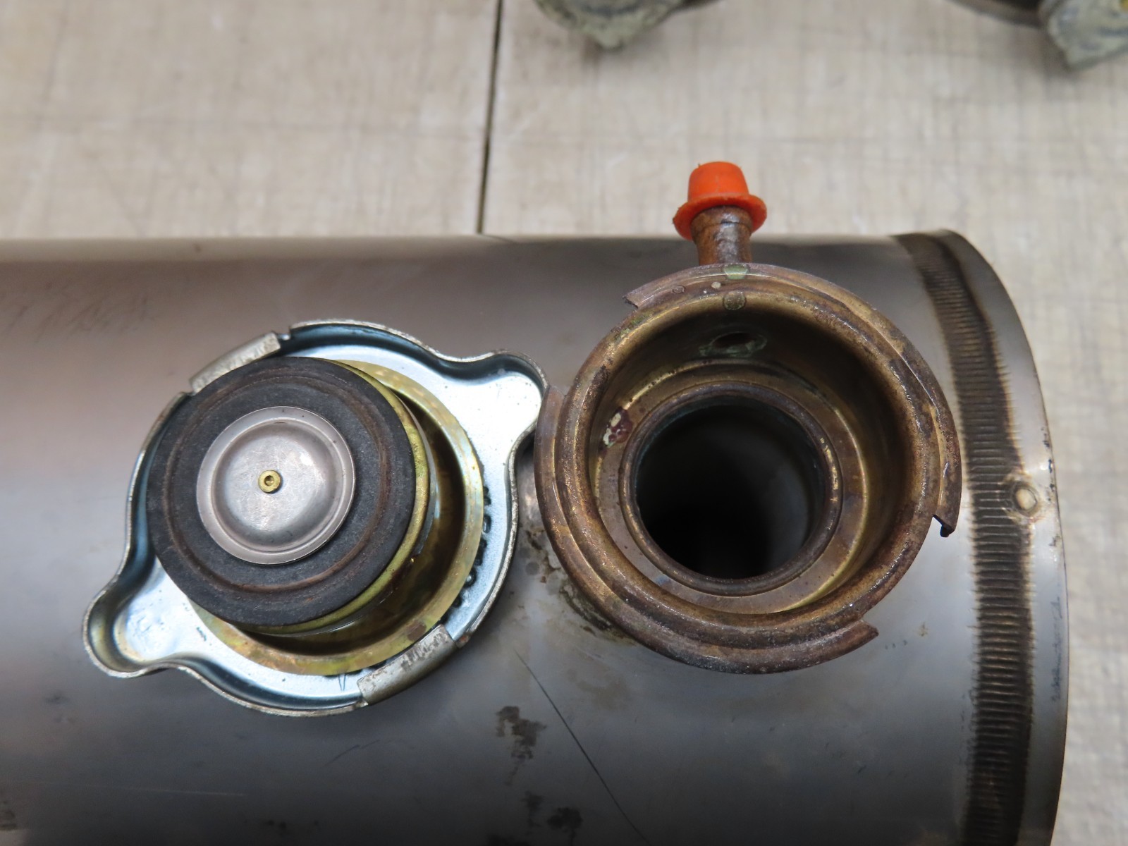 (3) STAINLESS STEEL COOLANT SYSTEM TANK RESERVOIR INDUSTRIAL MACHINE RACE CAR