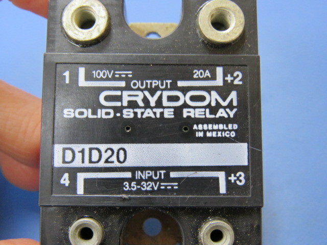 CRYDOM D1D20 Qty of 1 per Lot Solid State SPST-NO (1 Form A) Hockey Puck