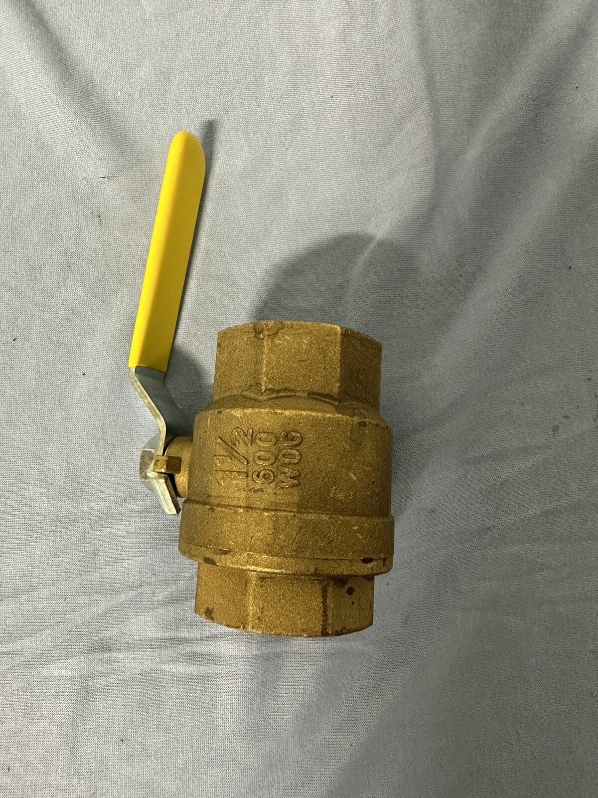 *LOT OF 25* – NEW – Midland Metal Brass Ball Valve 1 1/2” 600 WOG w/ Handle