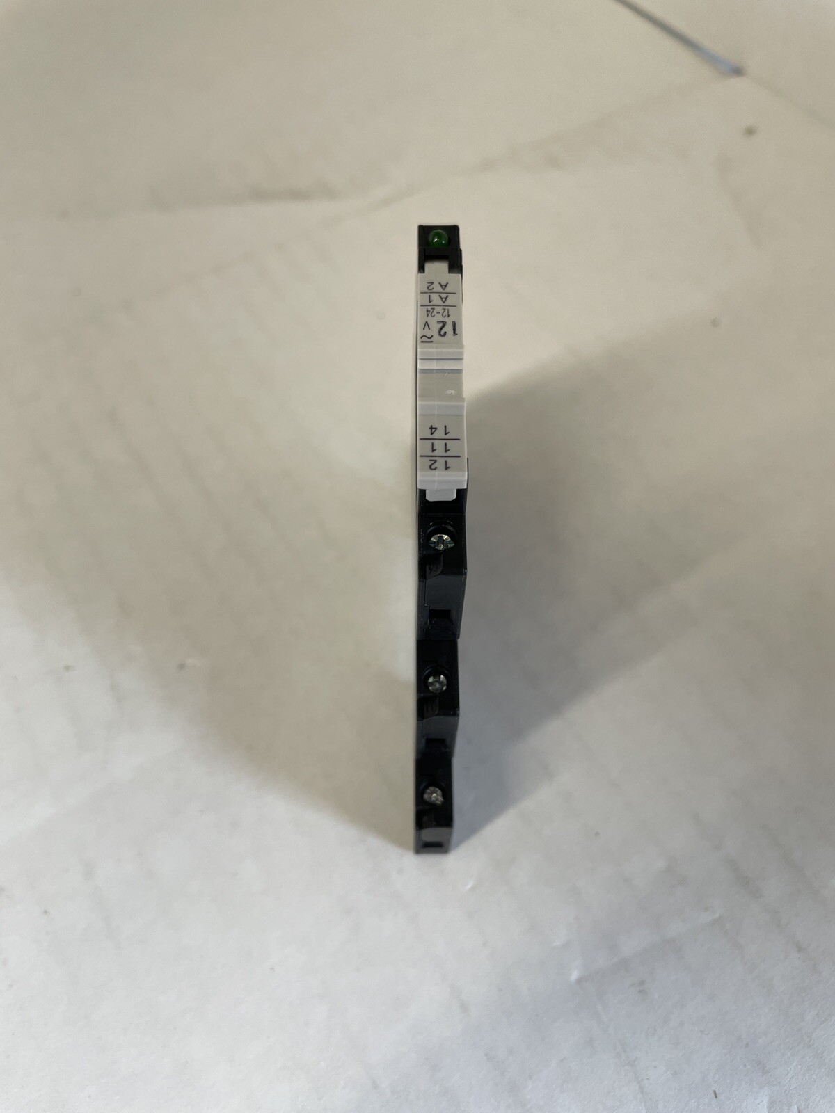 NEW IDEC RV8H-L-AD12 relay 12-24v ac/dc set up as 12 volt coil