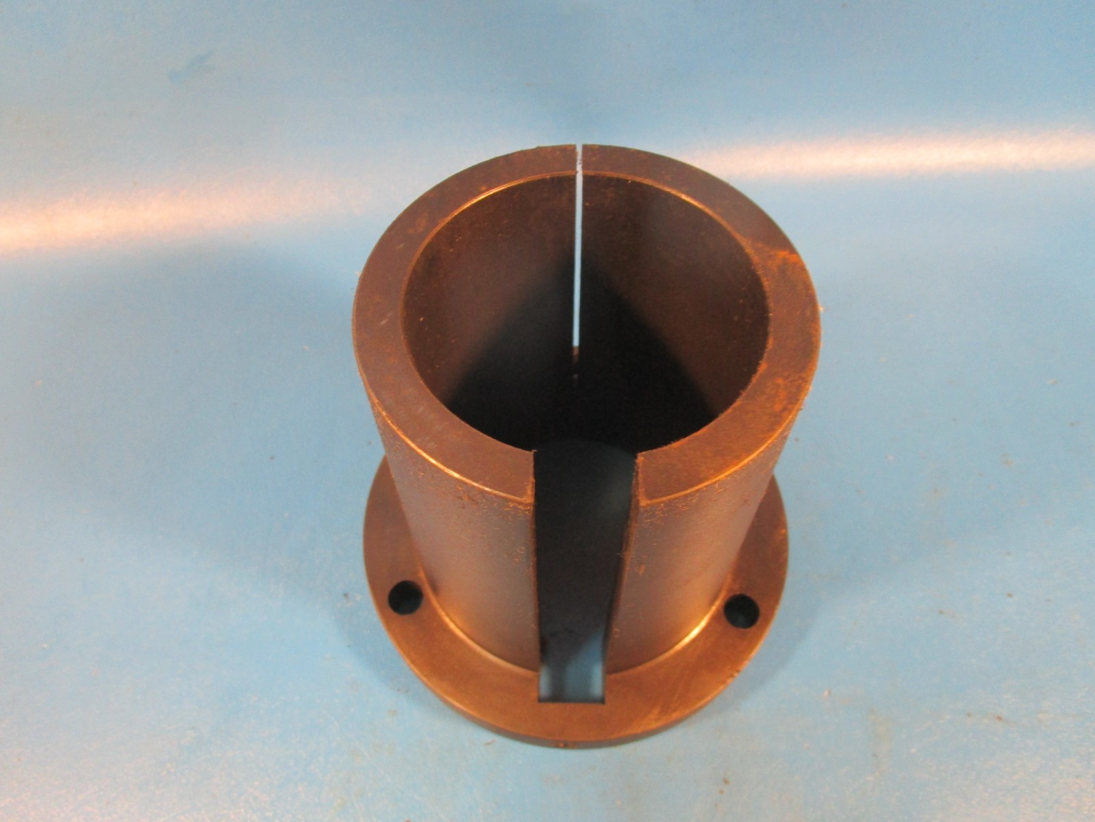 Martin R2 2 15/16, Split Taper Bushing, 2-15/16 in Bore, 5.3750″ Flange OD, 4.87