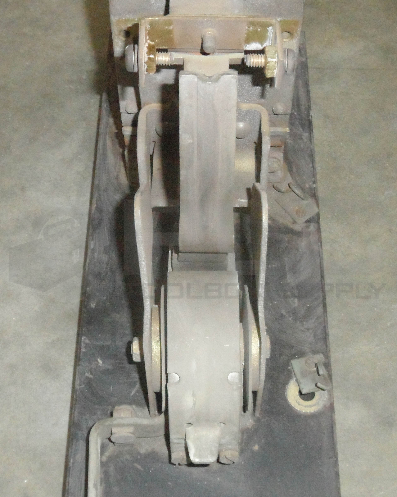 GENERAL ELECTRIC IC2800Y102D2 DC CONTACTOR 600VAC MAX 300A