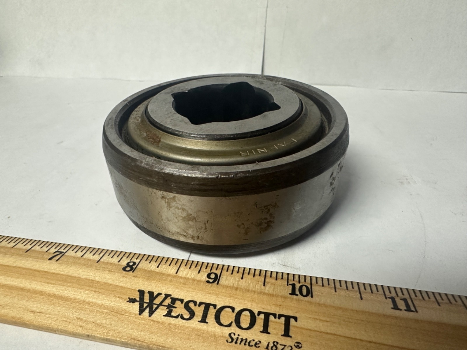 Fafnir W208PPB12 Square Bore Bearing *NOS* dirty/discolored