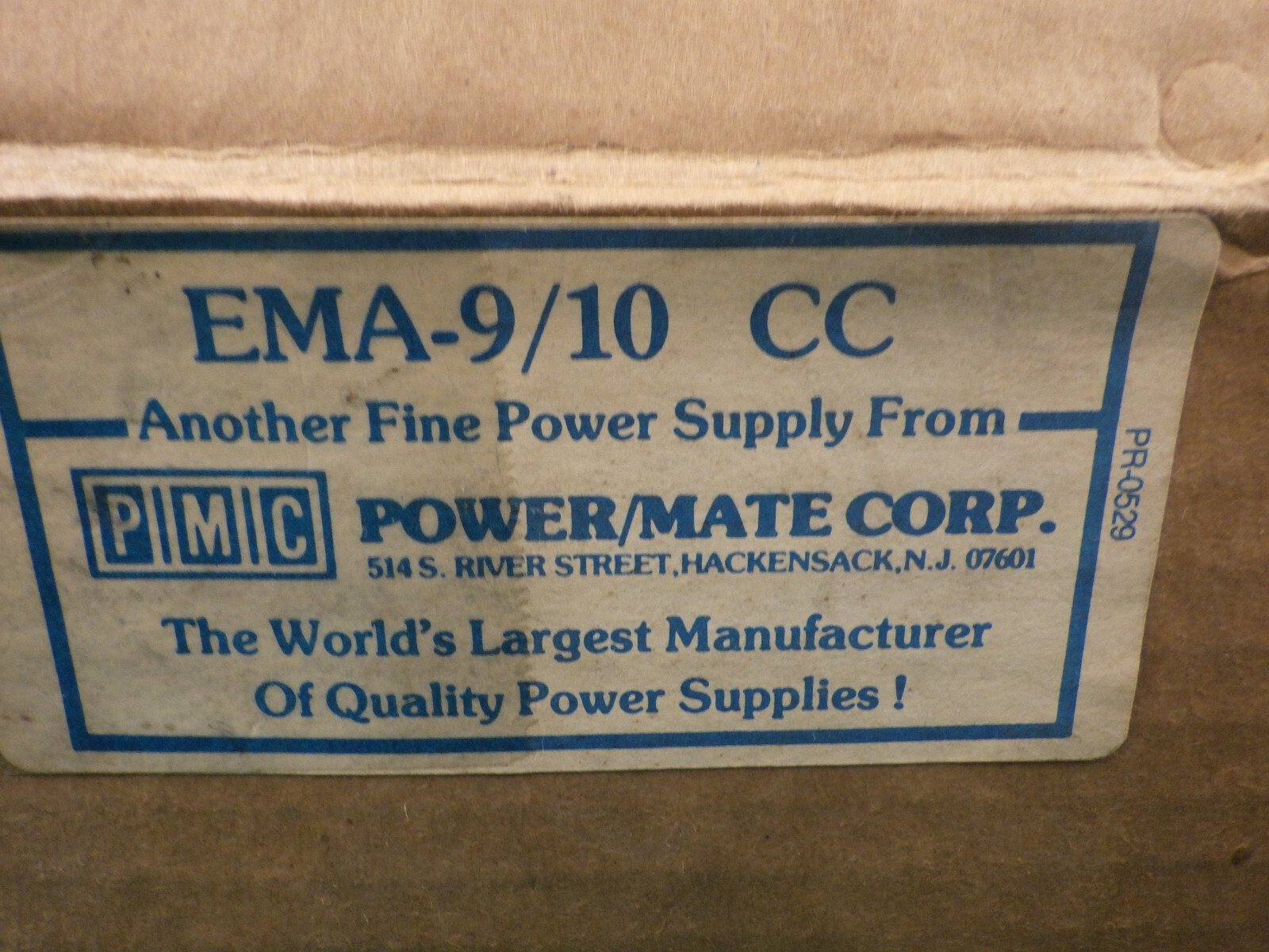 New old stock PMC transformer power supply 120V-230V in/9V-10V output Power Mate
