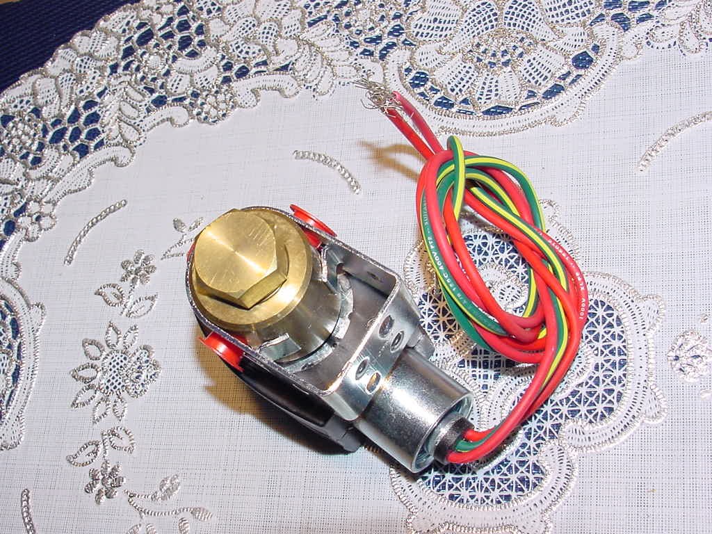 Asco RedHat EF8320G013 Solenoid Valve,1/8″ NPT, 3-Way, 2-Position, N/C, 120/60