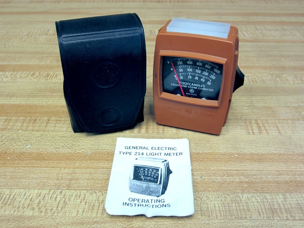 General Electric Type 214 Light Meter W/Case GE