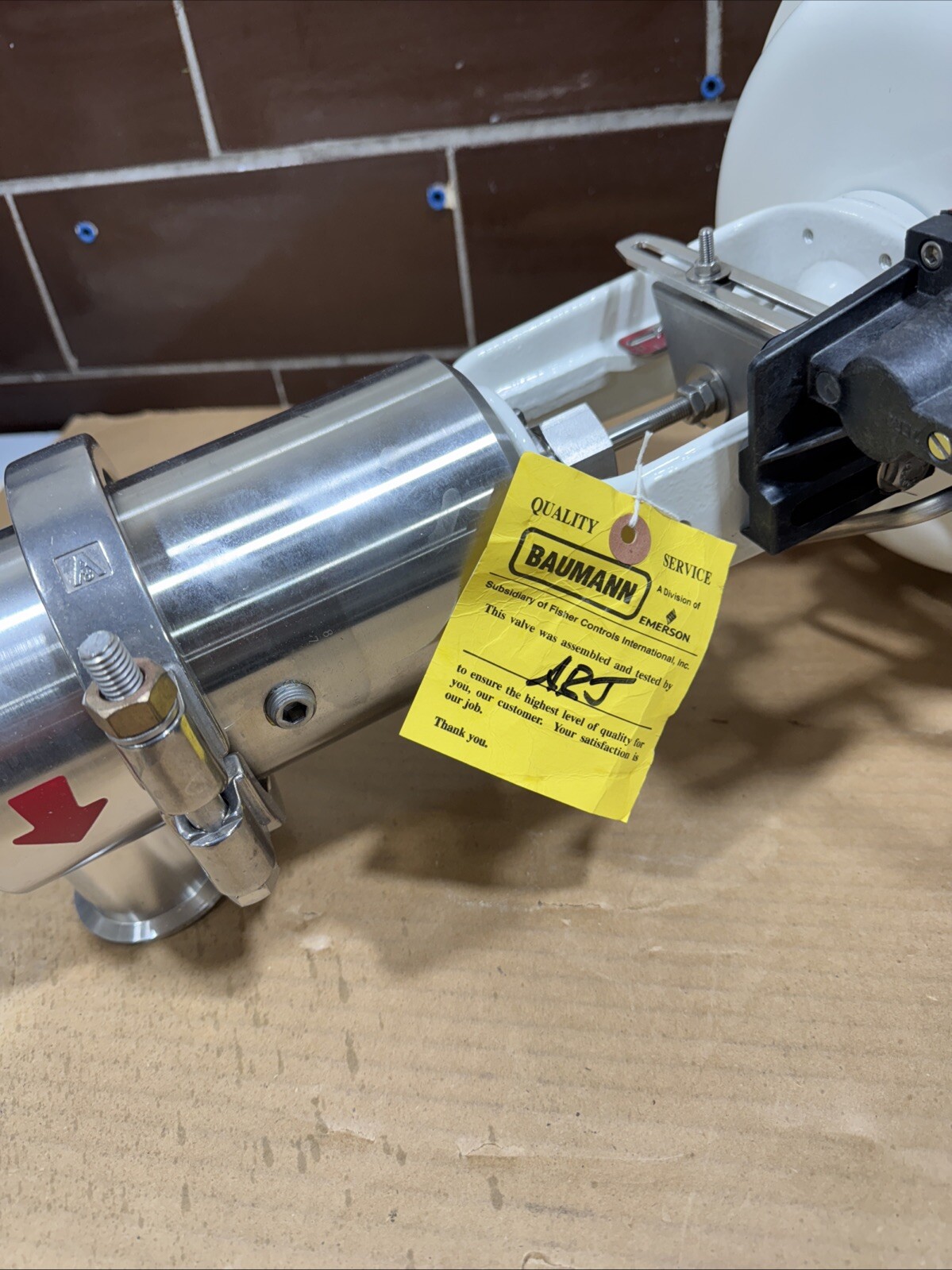 *NEW* Baumann Fisher Rosemount 54-84 431SA 30VDC 7-13 PSI Valve
