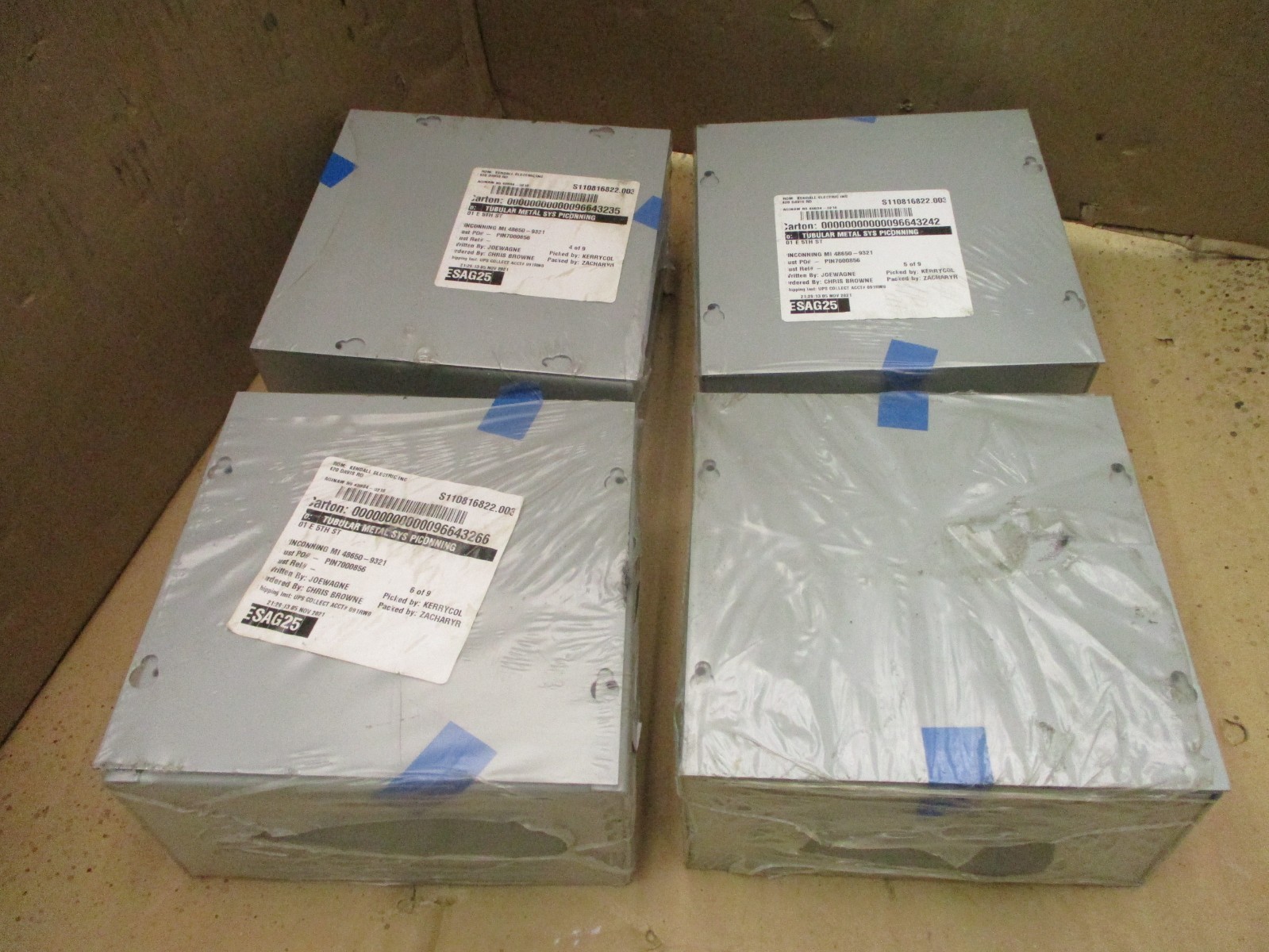 New Open Box of 4 Pieces Hoffman ASE8X8X4NK SCR CVR Pull Box 43330 53339HM