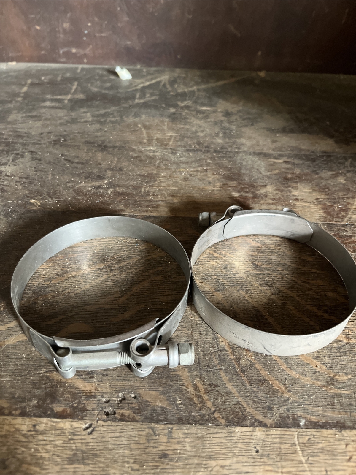2 NOS Voss TCS-400 4″ x 3/4″ T-Band Stainless Steel Hose Clamp