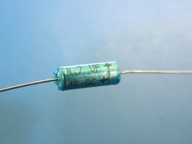 SPRAGUE 150D475X9035B2 Qty of 10 per Lot 4.7uF 10% 35V Tant +85C