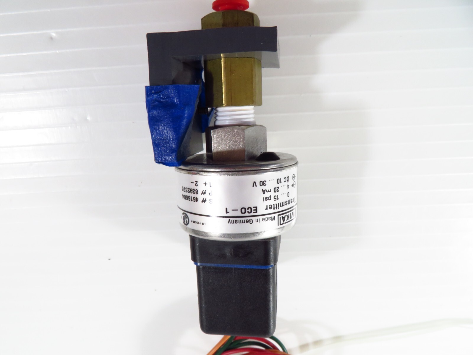Wikai ECO-1, 4-20mA, 10-30V, 0-15 PSI Pressure Transmitter Gauge w/ Power Cable