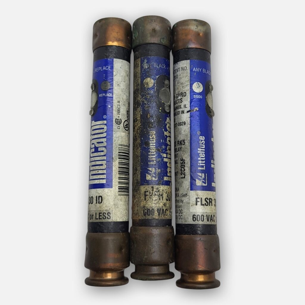 LOT OF 3 LITTLEFUSE FLSR 30 ID INDICATOR FUSE 30A, 600VAC