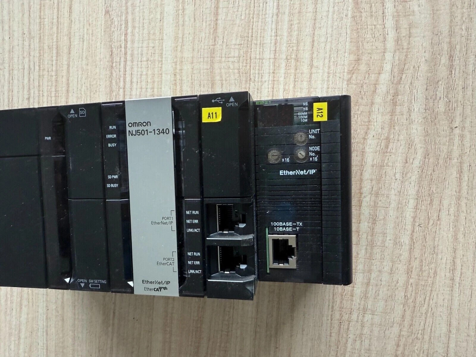 OMRON NJ501-1340 CPU UNIT&NJ-PD3001&CJ1W-EIP21 UNITS