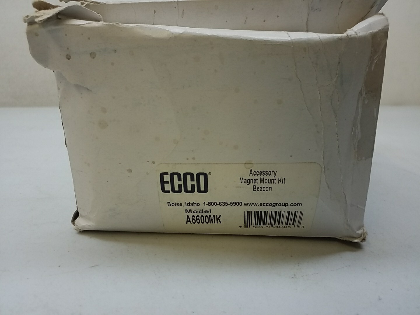 A6600MK ECCO Accessory Magnet Mount Kit A6600MK ECCO Magnet Mount