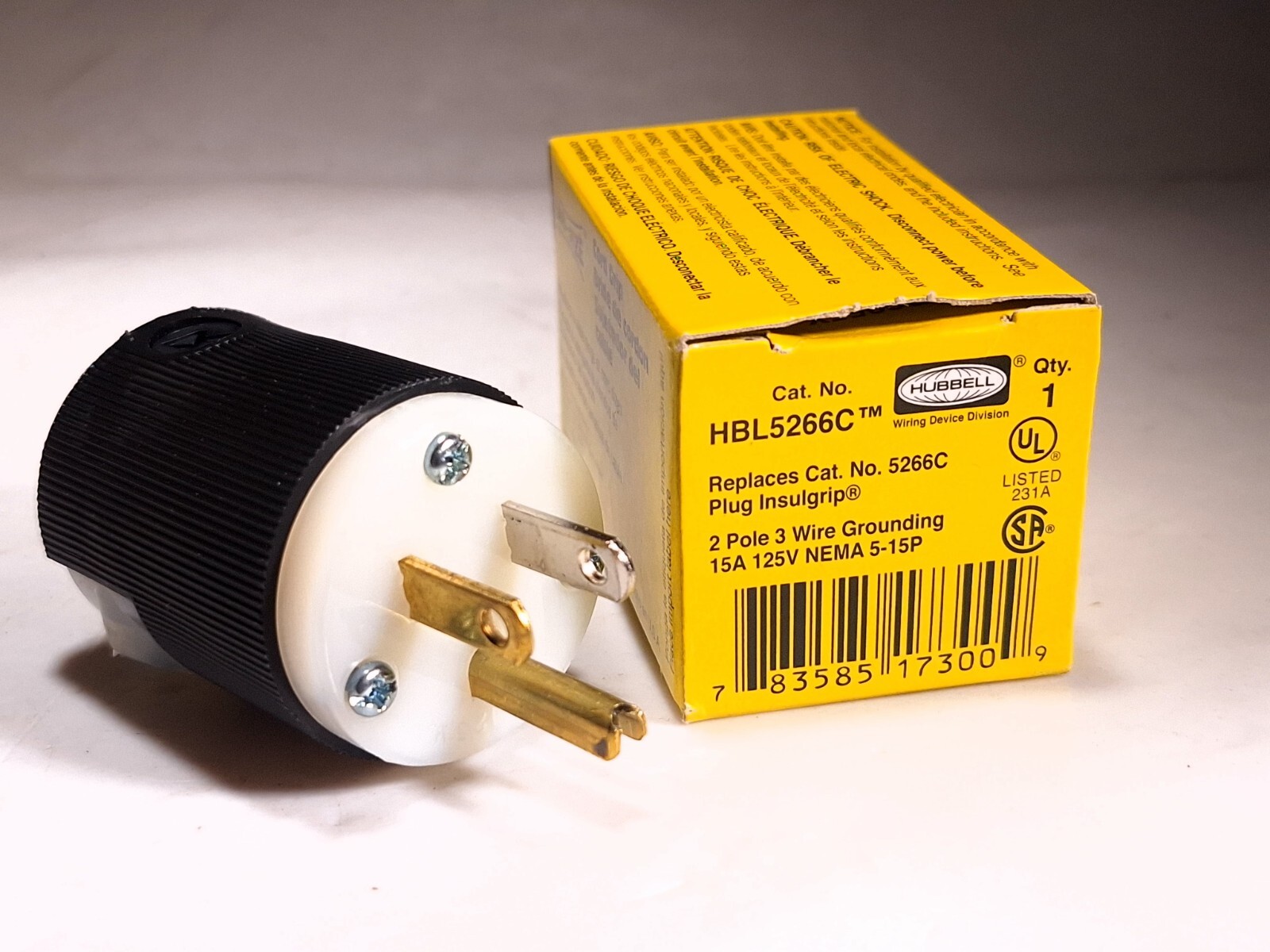 HUBBELL HBL5266C GROUNDING CONNECTOR 2P 3W 15A 125V NEMA 5-15P 5266C