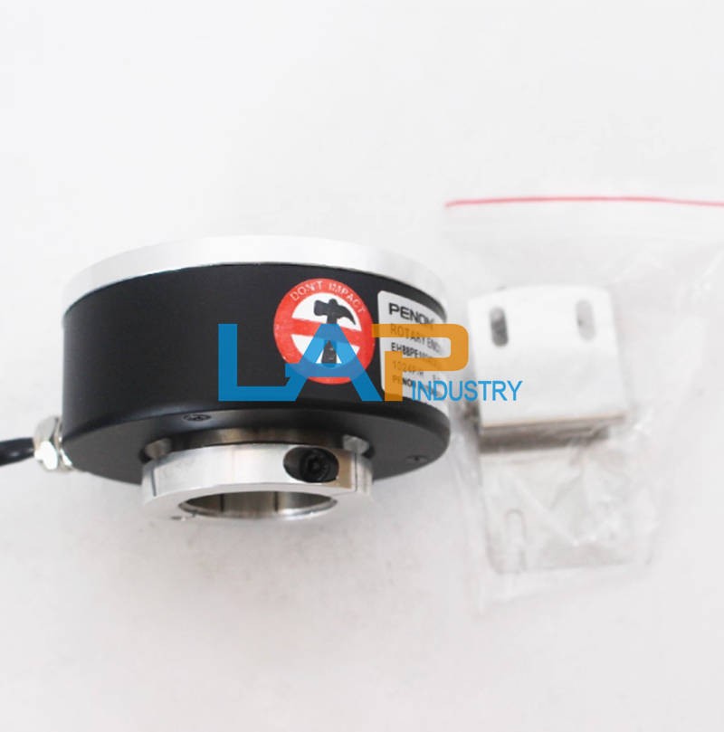 1PCS New EH88PE1024Z8/24L25X3PR Rotary Encoder 1024P/R 8-24VDC