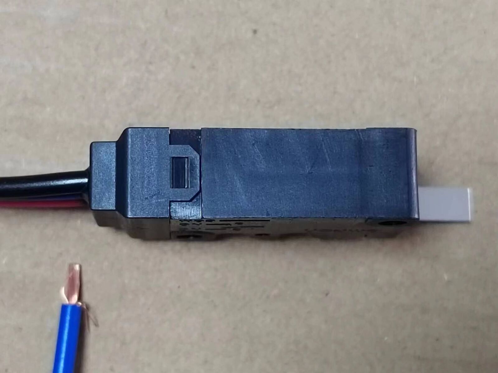 1PCS Omron D2VW-5L1-1M D2VW5L11M Miniature Basic Switch -New Free Shipping