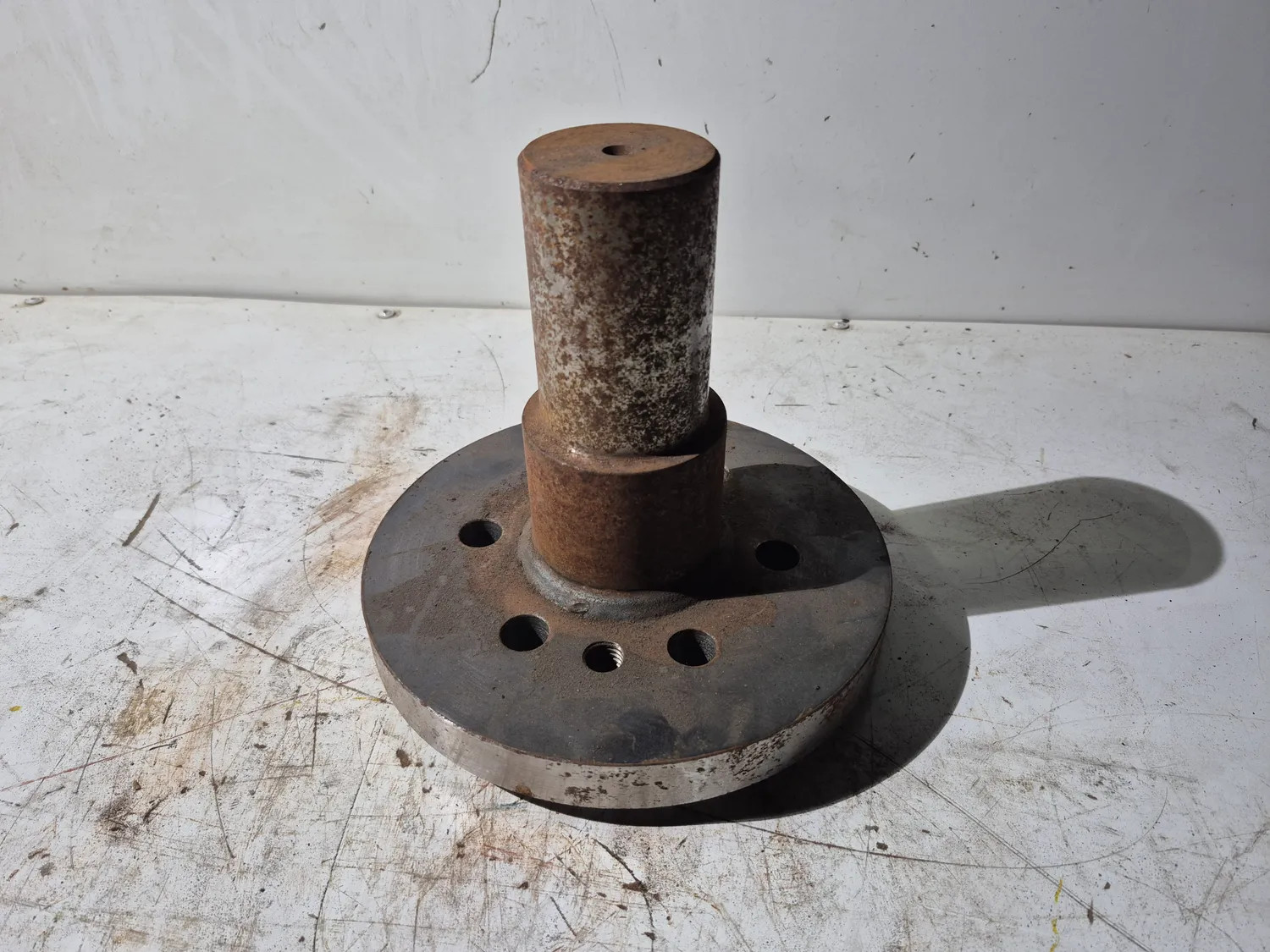 FLANGED STUB SHAFT / MOUNTING / COUPLING HUB FROM WESTROCK MILL