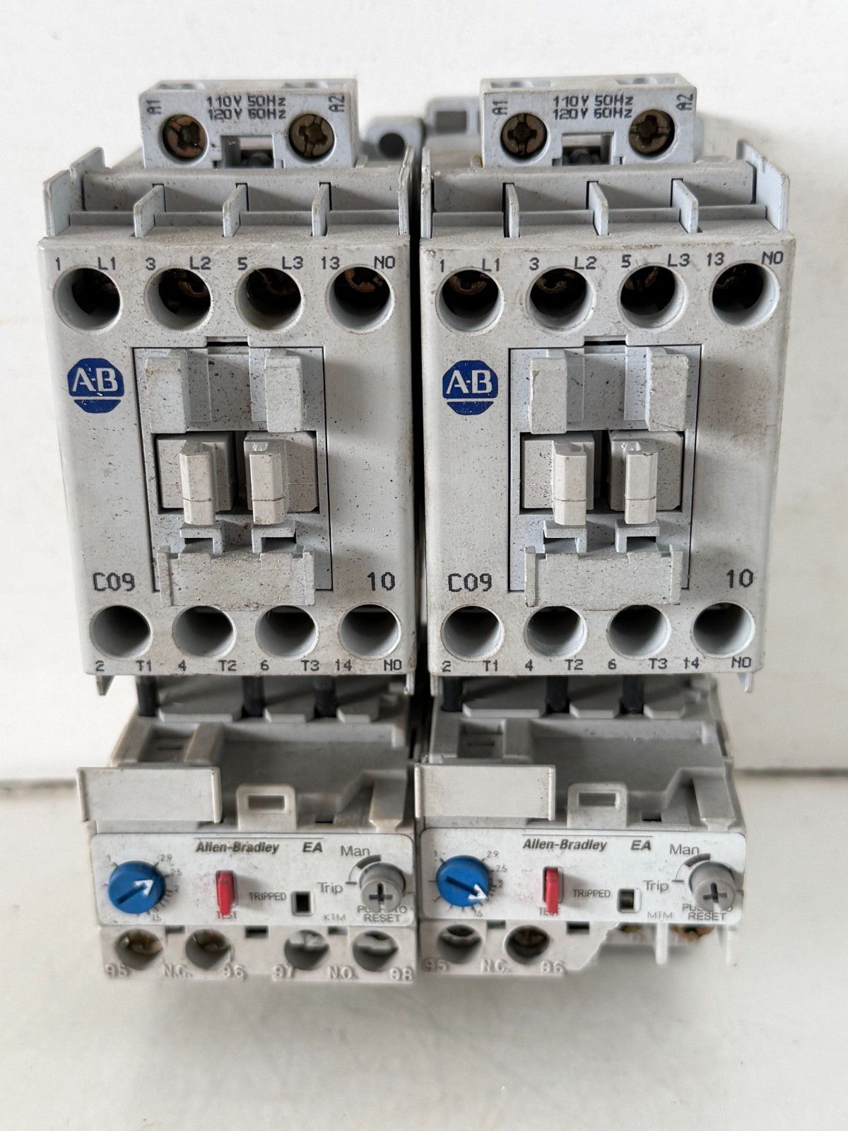 ALLEN BRADLEY 100-C09*10 /A CONTACTOR 600VAC 25A 193-EA1EB /A OVERLOAD RELAY (34