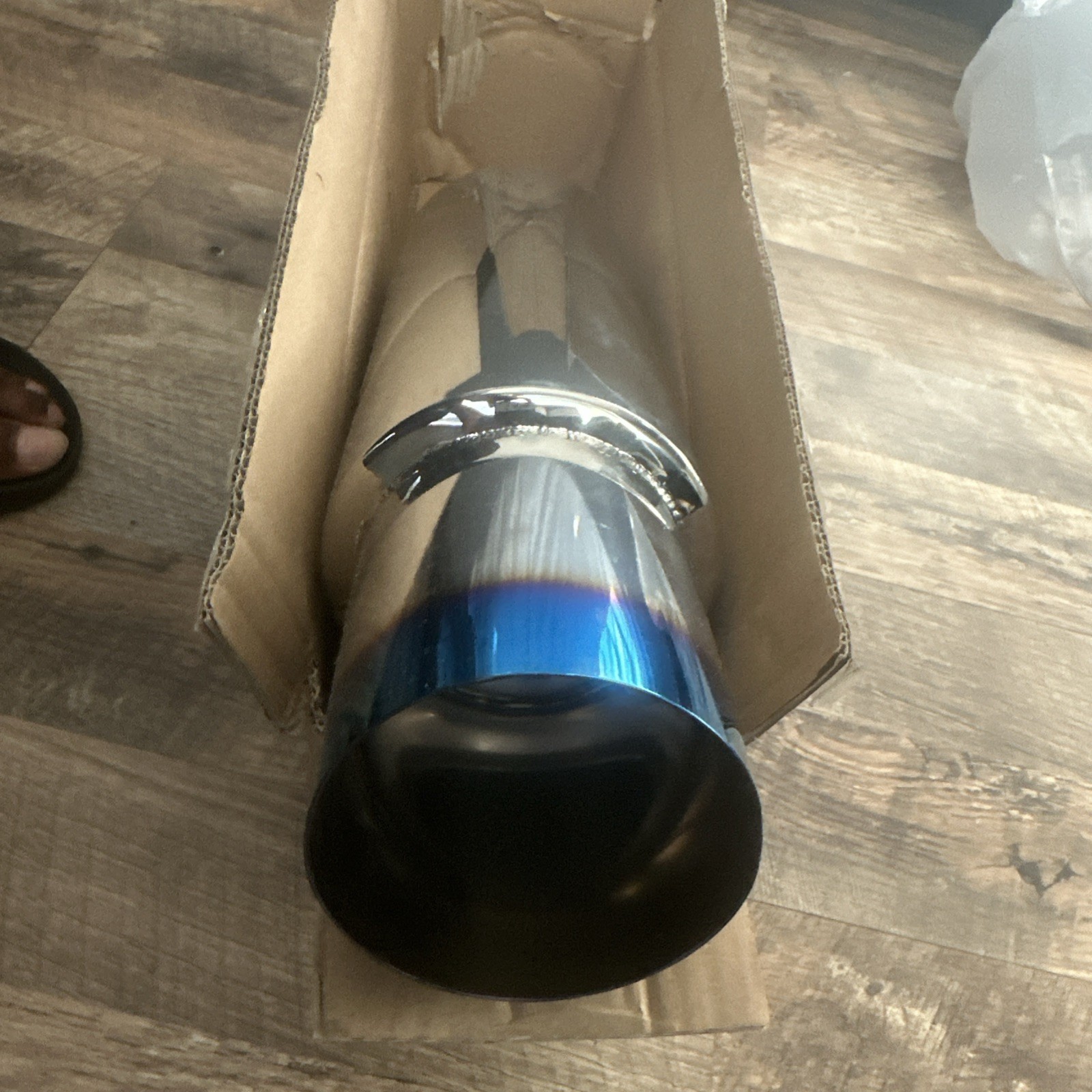EVIL ENERGY Exhaust Muffler, Stainless Steel 18.5″ Length 2.5” Inlet 4” Outlet