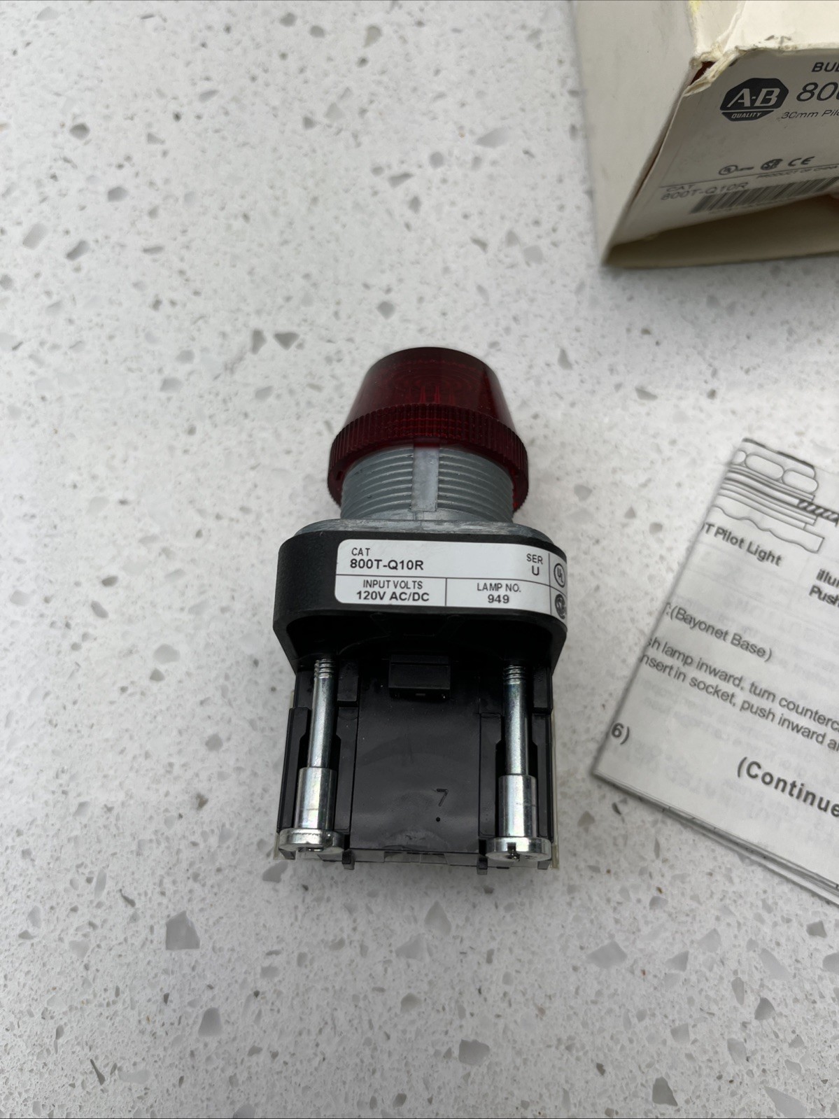 ALLEN BRADLEY 800T-Q10R PILOT LIGHT RED 120V FULL VOLTAGE SERIES T NIB