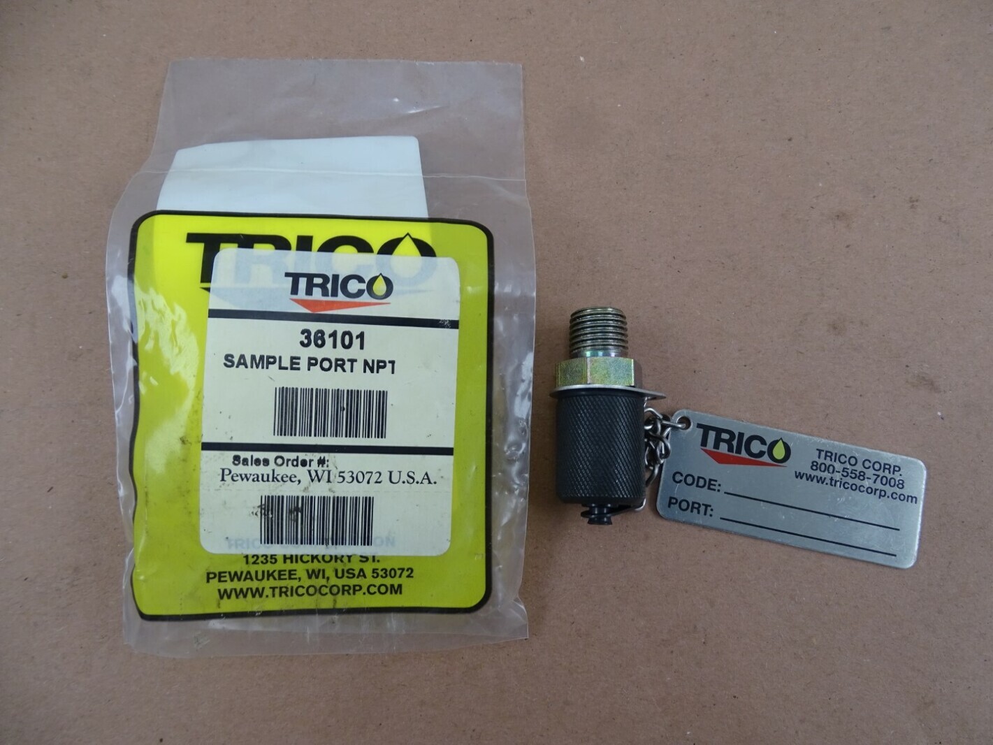 Trico Sample Port Adapter , 36101