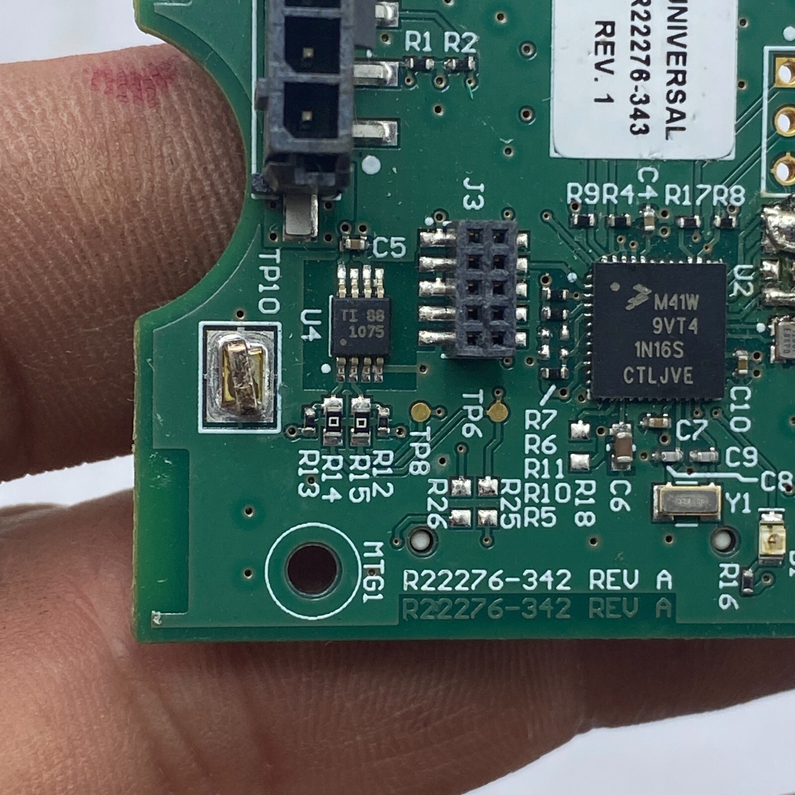 UNIVERSAL R22276-343 REV 1 / R22276-342 REV A –