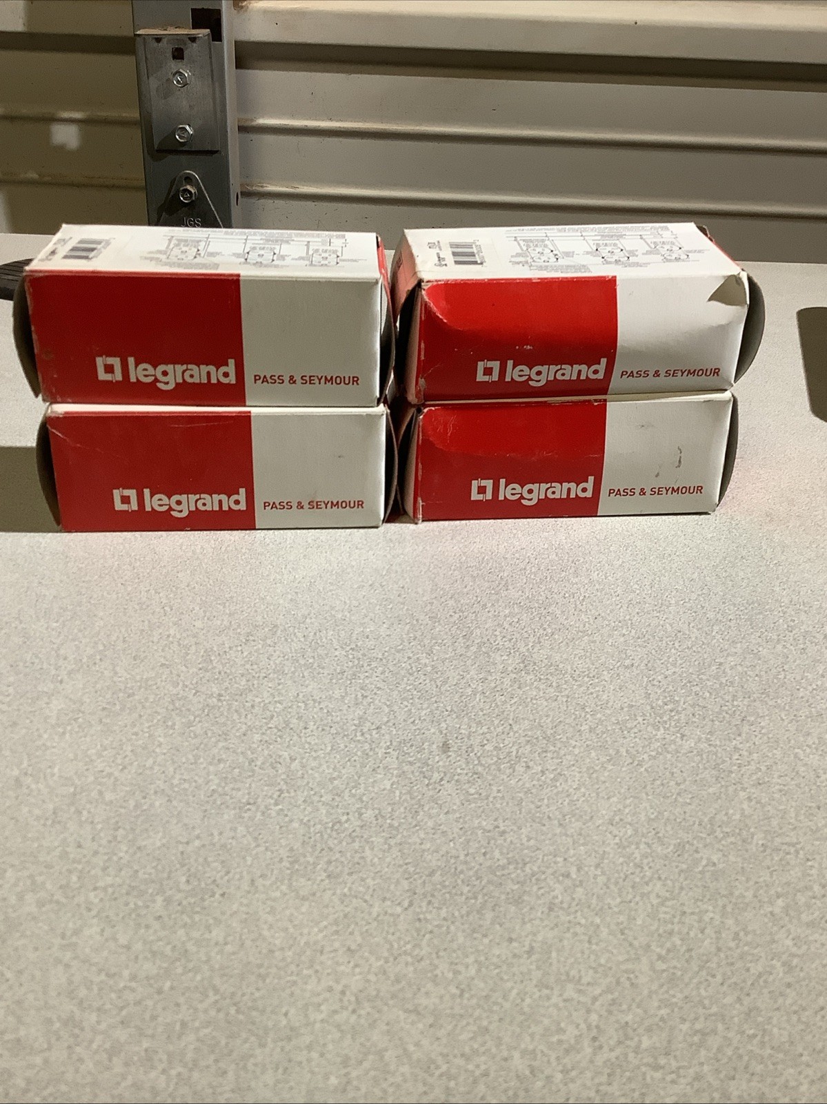 Legrand L630-R Turn Lok Receptacle – Lot of 4 – New OLD STOCK