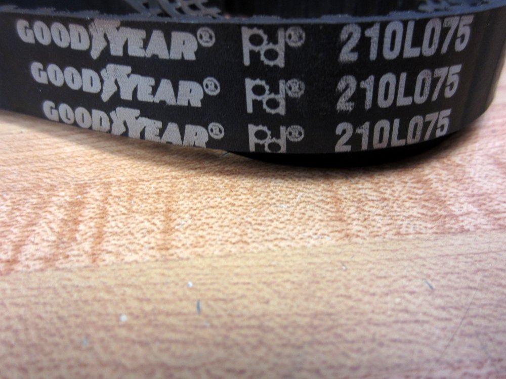 Goodyear 210L075 Timing Belt