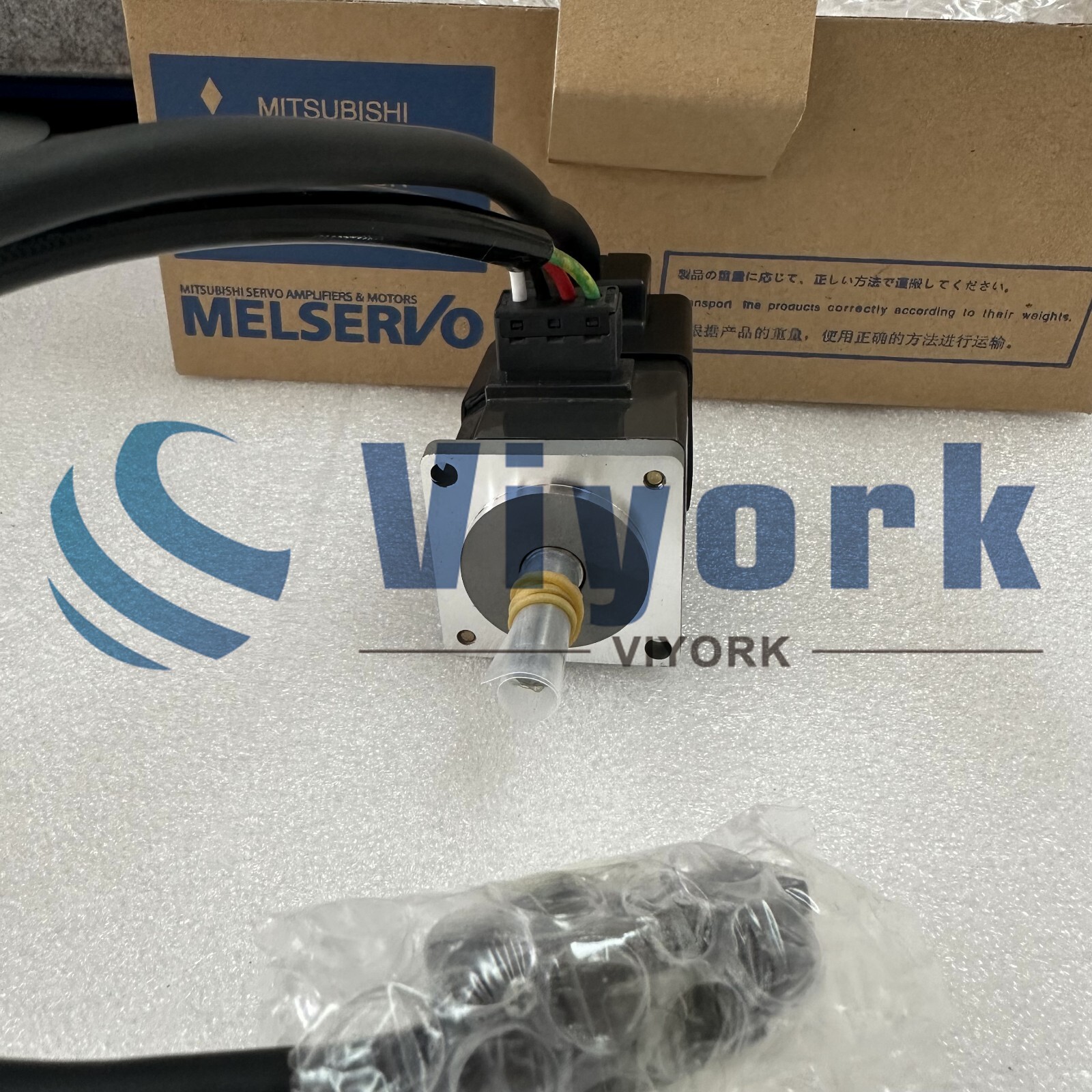 Mitsubishi HC-PQ033 AC SERVO MOTOR NEW