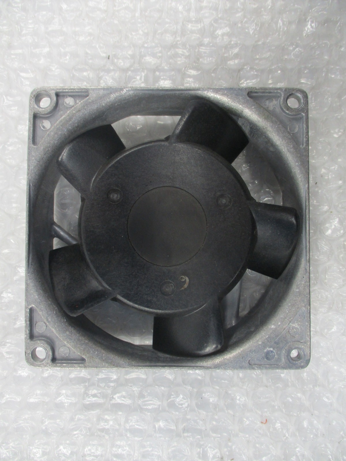 OMRON R87F-A1A93HP FAN NSNP