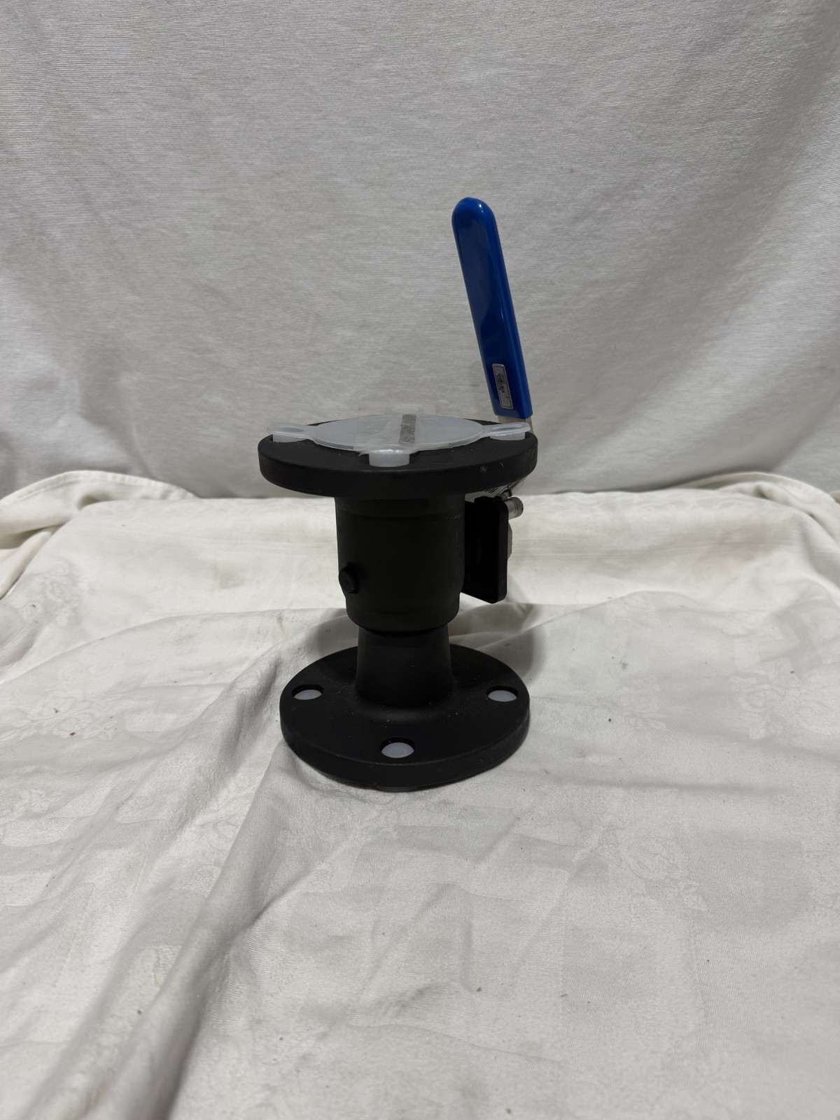 1 NEW FNW FIG.501B 2k-150 2” CARBON STEEL FLANGED BALL VALVE NNB **MAKE OFFER**