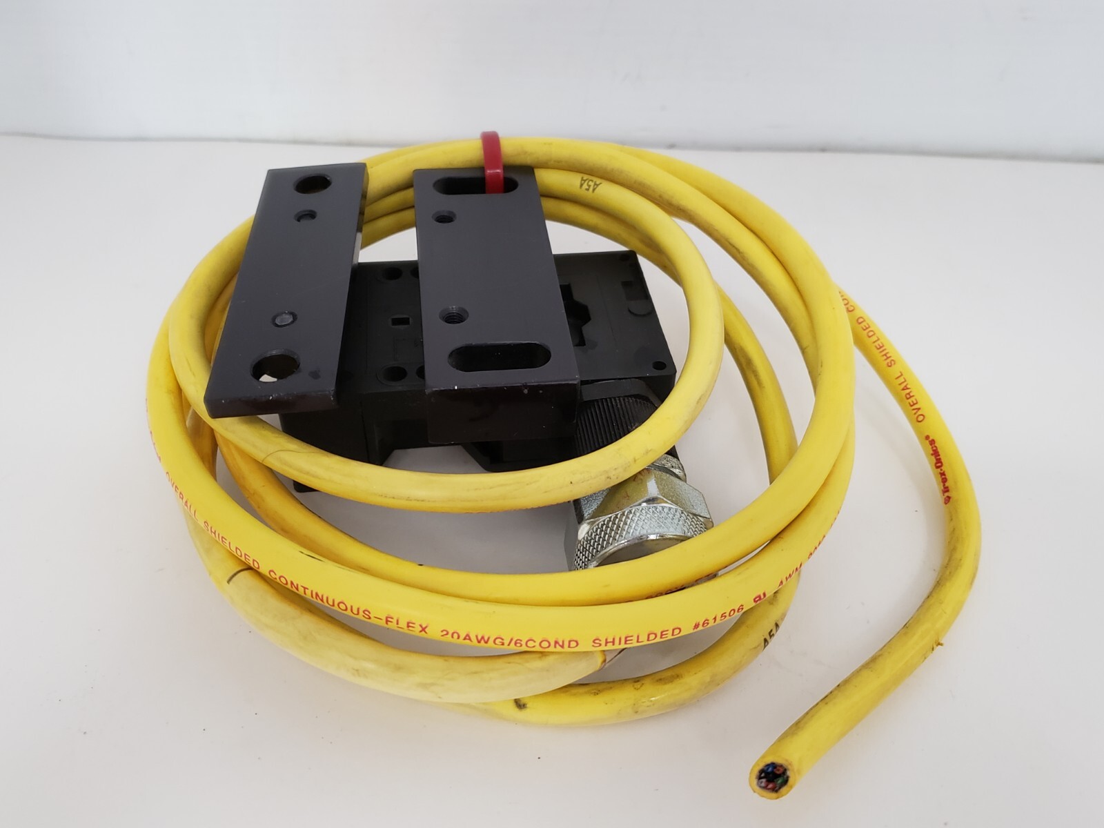 SCHMERSAL AZ 16-02ZVRK-M20 SAFETY INTERLOCK SWITCH 10A 500V