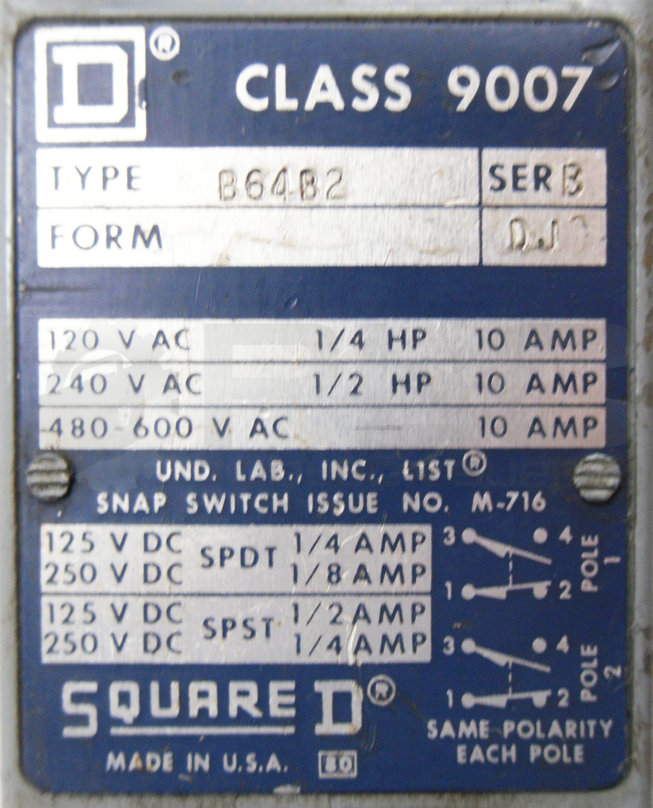 SQUARE D 9007 B64B2 /B LIMIT SWITCH 600VAC 1/2HP 10A *READ*