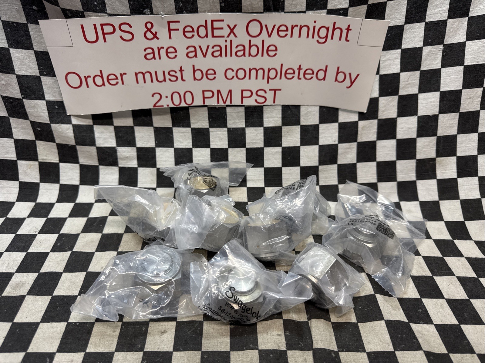 SWAGELOK SS-12-VCR-CP, SS12VCRCP, NUT 3/4″ VCR, LOT OF 9, SHIPSAMEDAY#1176Q16