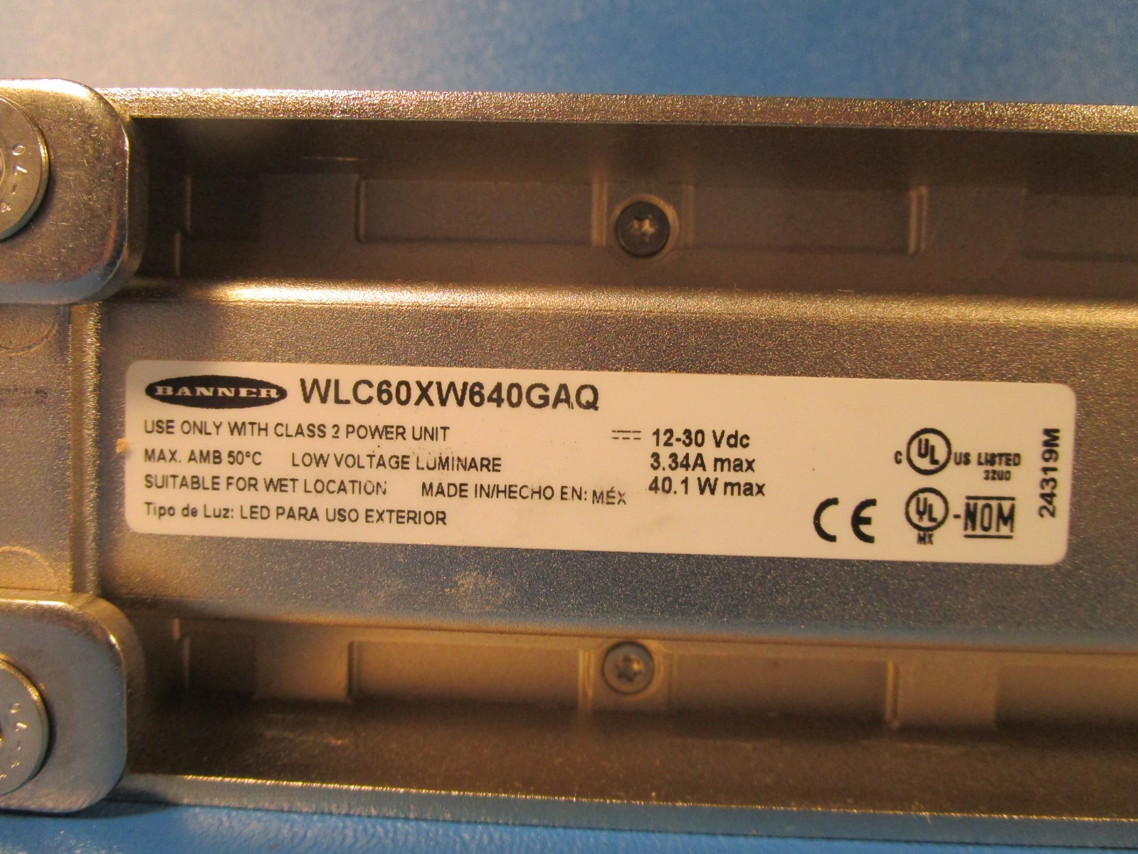 BANNER WLC60XW640GAQ, WLC60 Heavy-Duty Work Light, Led Strip, Light White